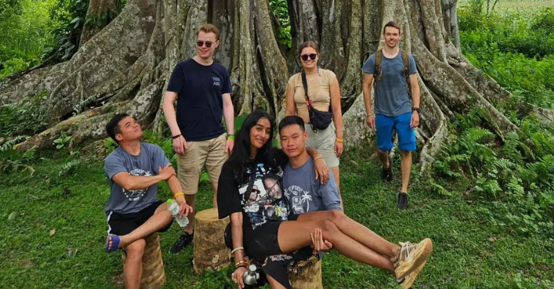 group photo flipside adventures where in vietnam