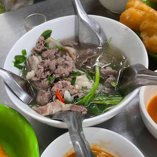 Phở Gân Bò Thủy